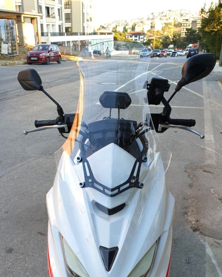 MOTOCAM Motolüx Mtx 125 Ön Cam 2022-2026 Model 65cm Şeffaf Renkli 4mm ORTA BOYLU