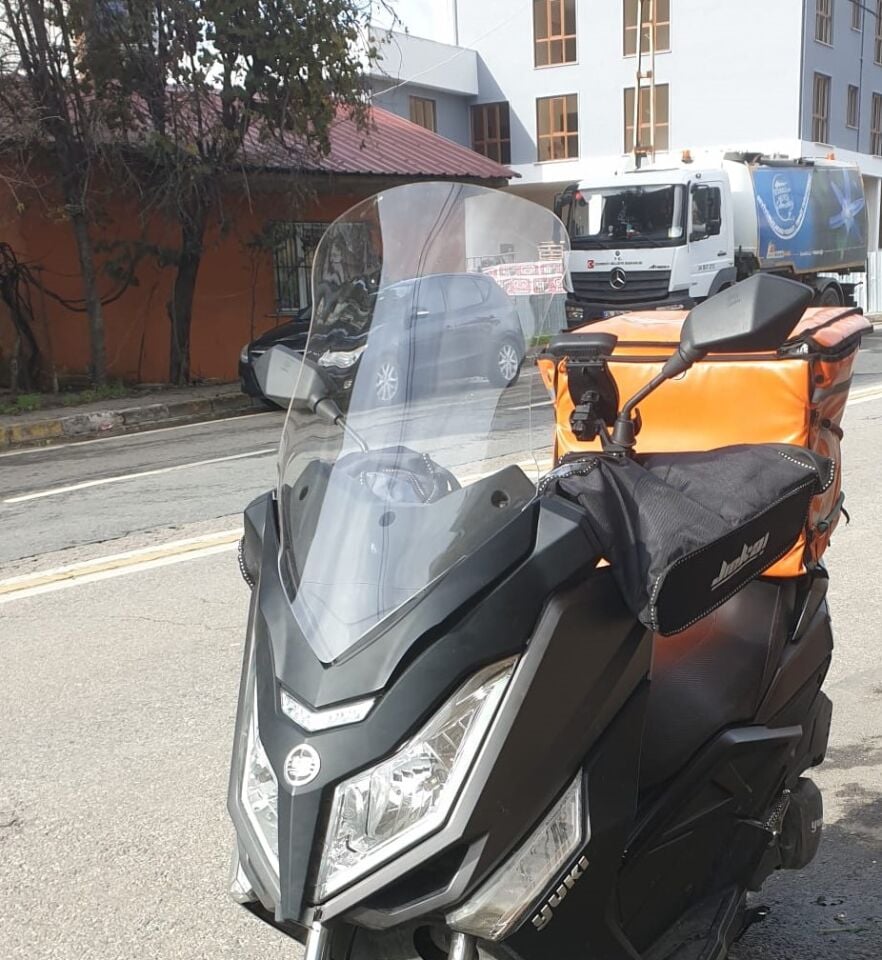 MOTOCAM Yuki T9 strom 125 Ön Cam 2021-2026 Model 62cm Şeffaf Renkli 4mm