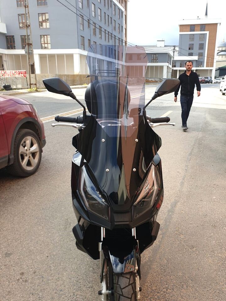 MOTOCAM Motolüx Wow 150  Ön Cam 2023-2026 Model 78cm Füme Renkli 4mm UZUN