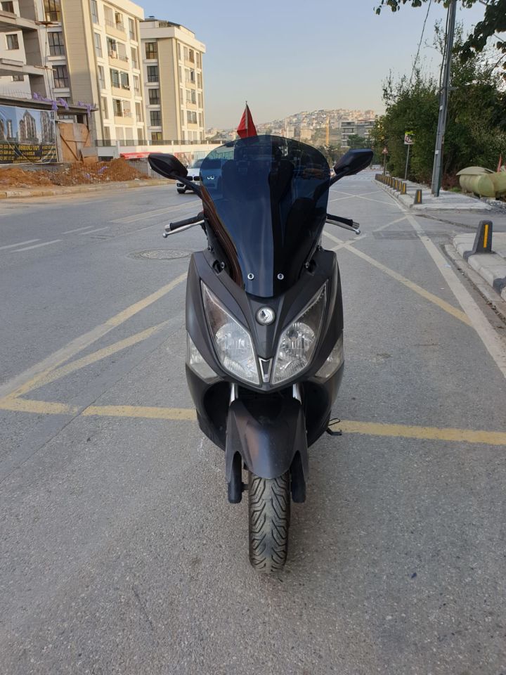 Siyah Renkli