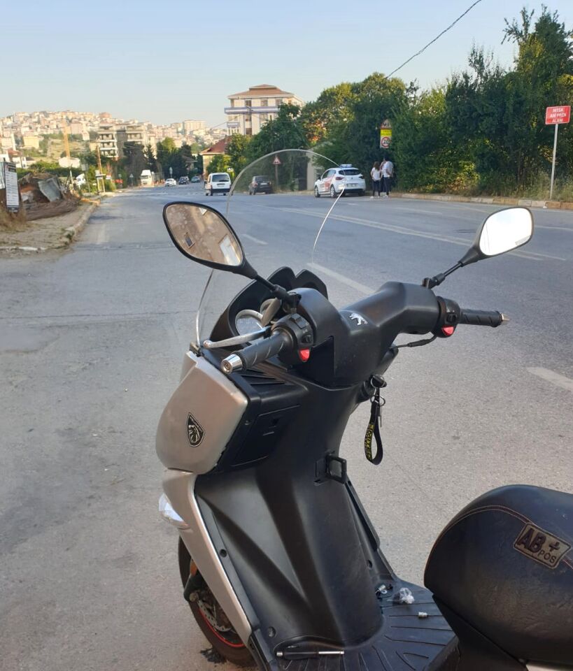 MOTOCAM Peugeot Citystar 200 Ön Cam 2017-2018 Model 56cm Şeffaf Renkli 4mm UZUN