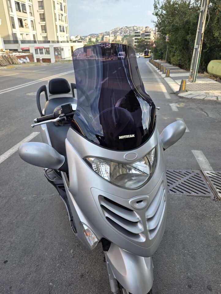 MOTOCAM Kymco Grand Dink Ön Cam 2002-2013 Model 47cm Siyah Renkli 4mm