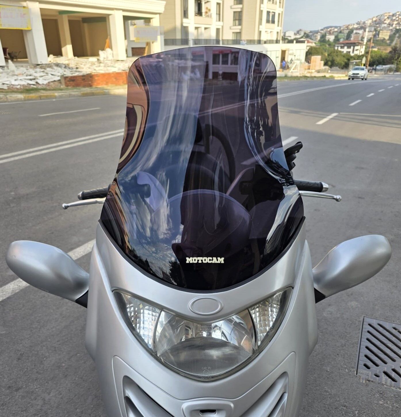 MOTOCAM Kymco Grand Dink Ön Cam 2002-2013 Model 47cm Siyah Renkli 4mm