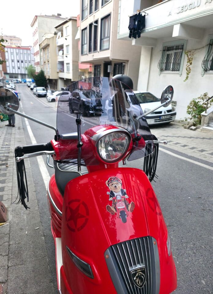 MOTOCAM Peugeot Django Ön Cam 2017-2026-2026 Model 37cm Füme Renkli 4mm APARATSIZ