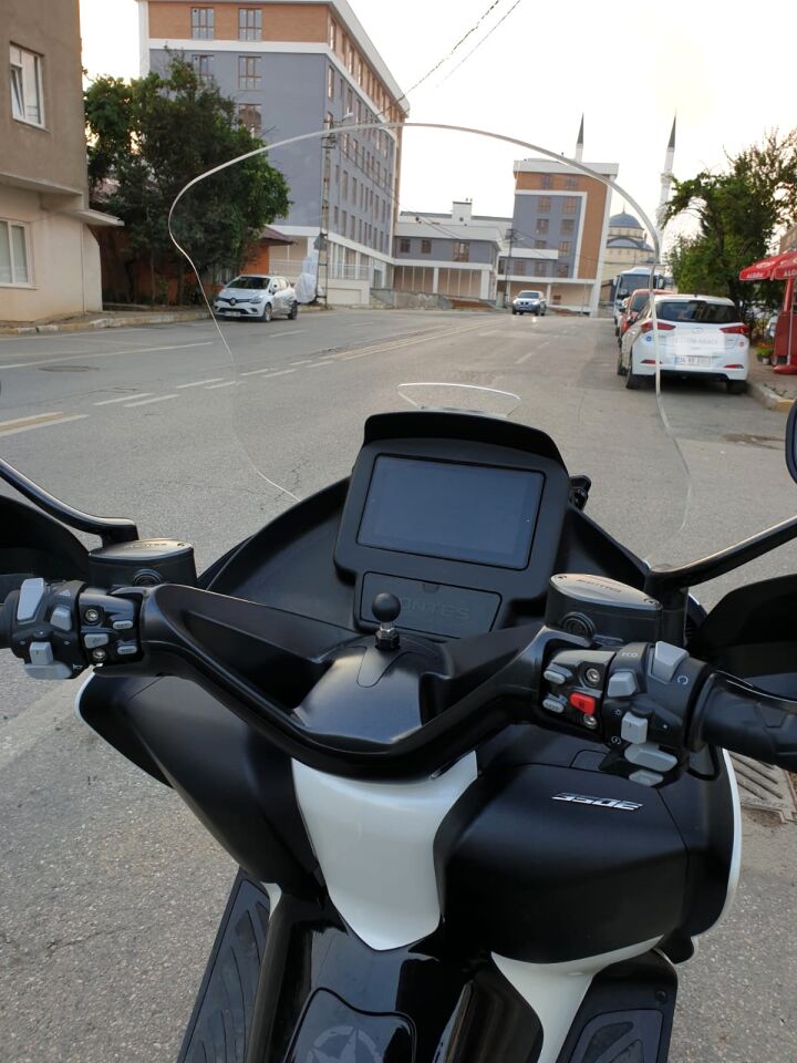 MOTOCAM Zontes 350 E Ön Cam 2022-2023 Model 70cm Şeffaf Renkli 4mm