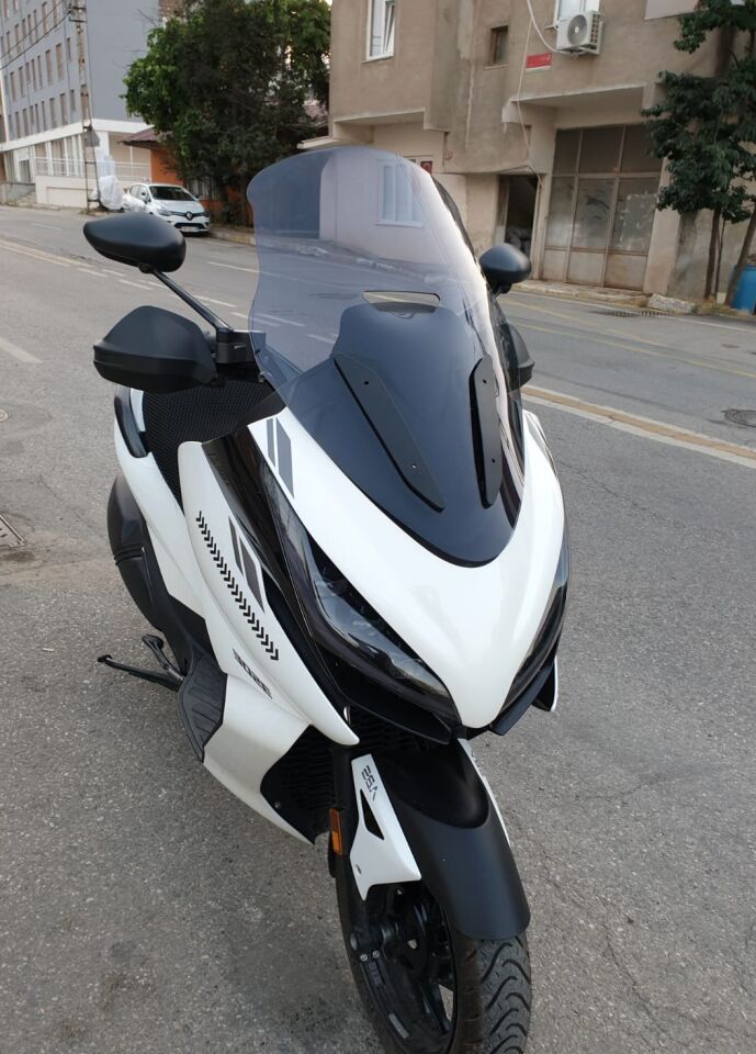 MOTOCAM Zontes ZT 250 T-E Ön Cam 2023-2026 Model 73cm Füme Renkli 4mm