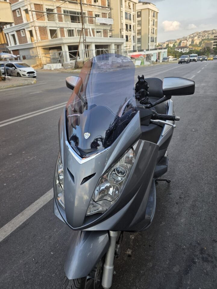 MOTOCAM Peugeot Satelis Ön Cam 2006-2014 Model 63cm Füme Renkli 4mm