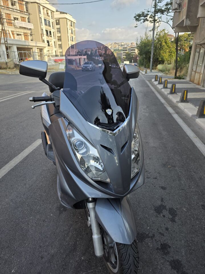 MOTOCAM Peugeot Satelis Ön Cam 2006-2014 Model 63cm Siyah Renkli 4mm