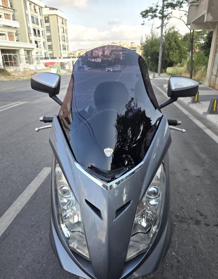 MOTOCAM Peugeot Satelis Ön Cam 2006-2014 Model 63cm Siyah Renkli 4mm