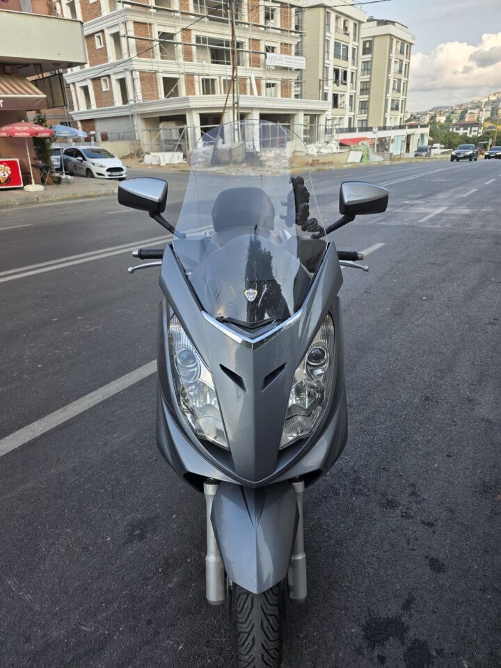 MOTOCAM Peugeot Satelis Ön Cam 2006-2014 Model 63cm Şeffaf Renkli 4mm