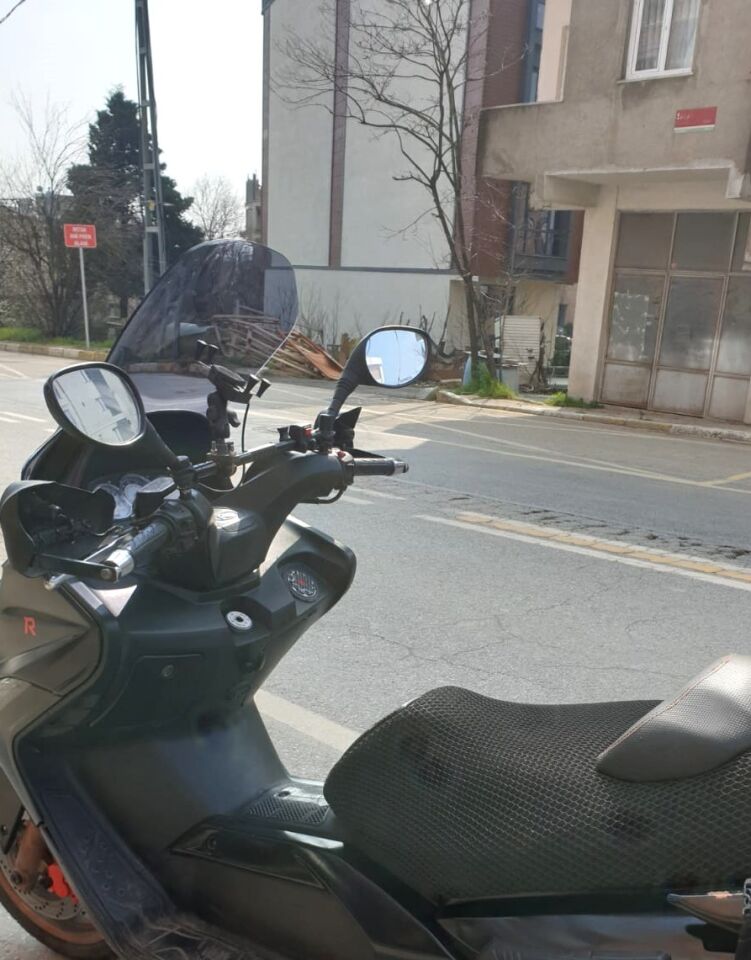 MOTOCAM Kymco Xciting 250 R Ön Cam 2010-2011 Model 72cm Füme Renkli 4mm UZUN