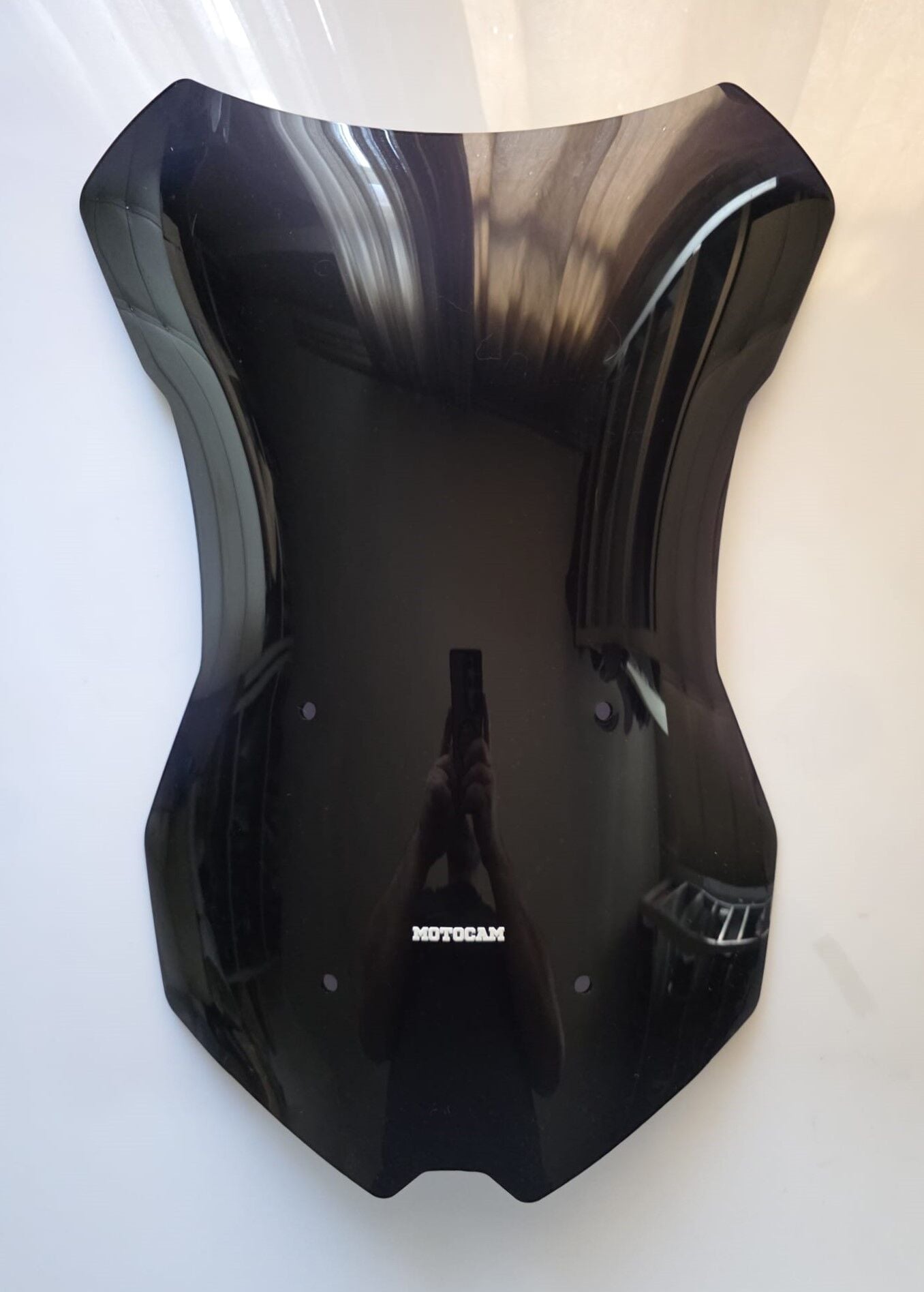 MOTOCAM KTM 1290 Super Duke GT Ön Cam 2019-2024 Model 57cm Siyah Renkli 4mm