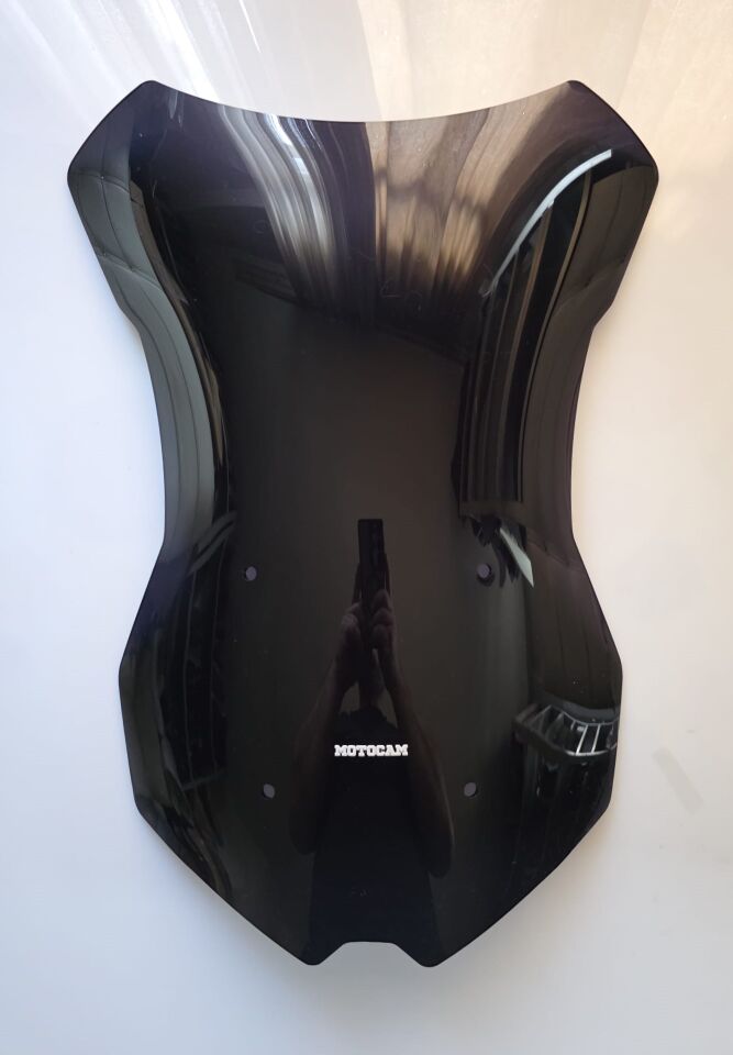 MOTOCAM KTM 1290 Super Duke GT Ön Cam 2019-2024 Model 57cm Siyah Renkli 4mm