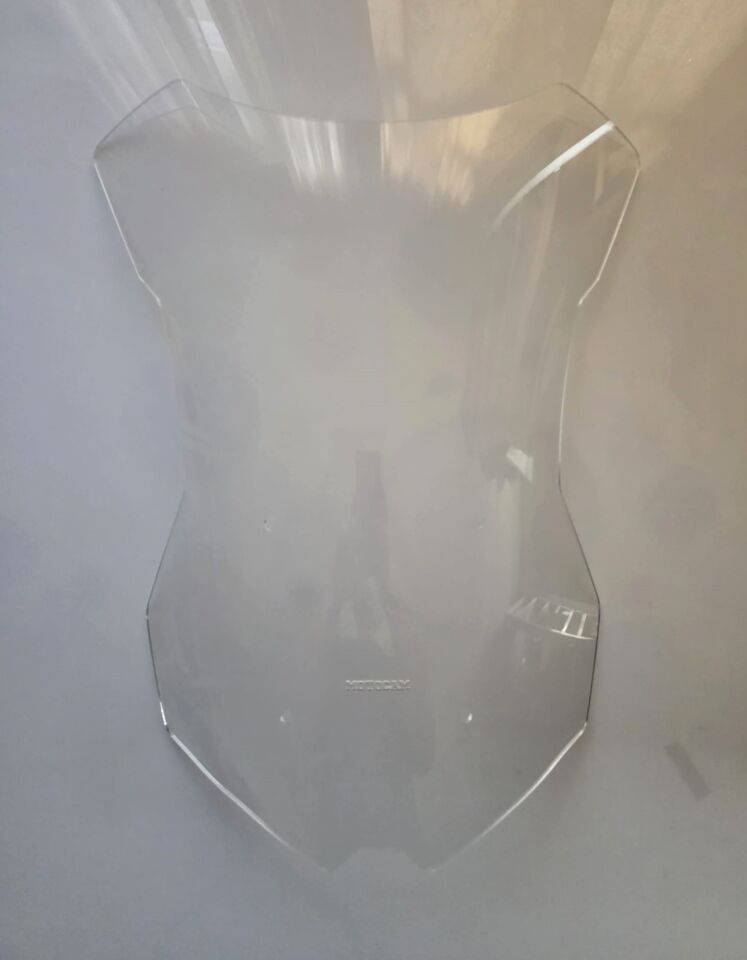 MOTOCAM KTM 1290 Super Duke GT Ön Cam 2019-2024 Model 57cm Şeffaf Renkli 4mm