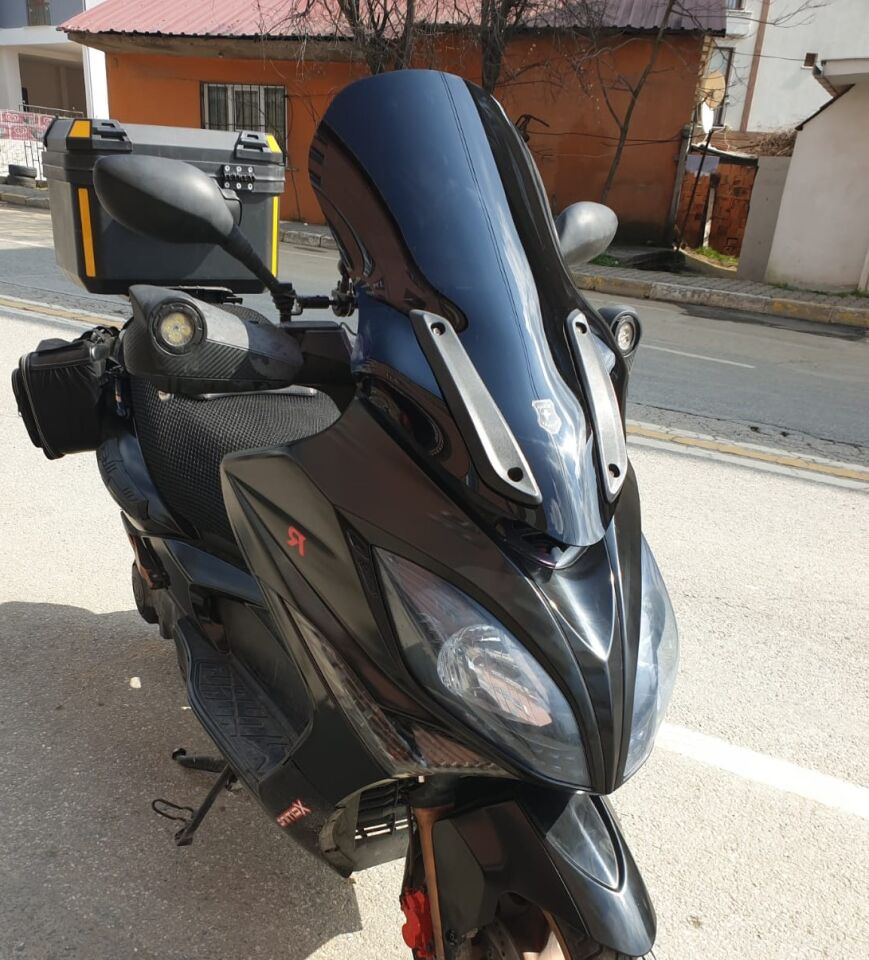 MOTOCAM Kymco Xciting 400 İ Ön Cam 2008-2017 Model 72cm Siyah Renkli 4mm UZUN