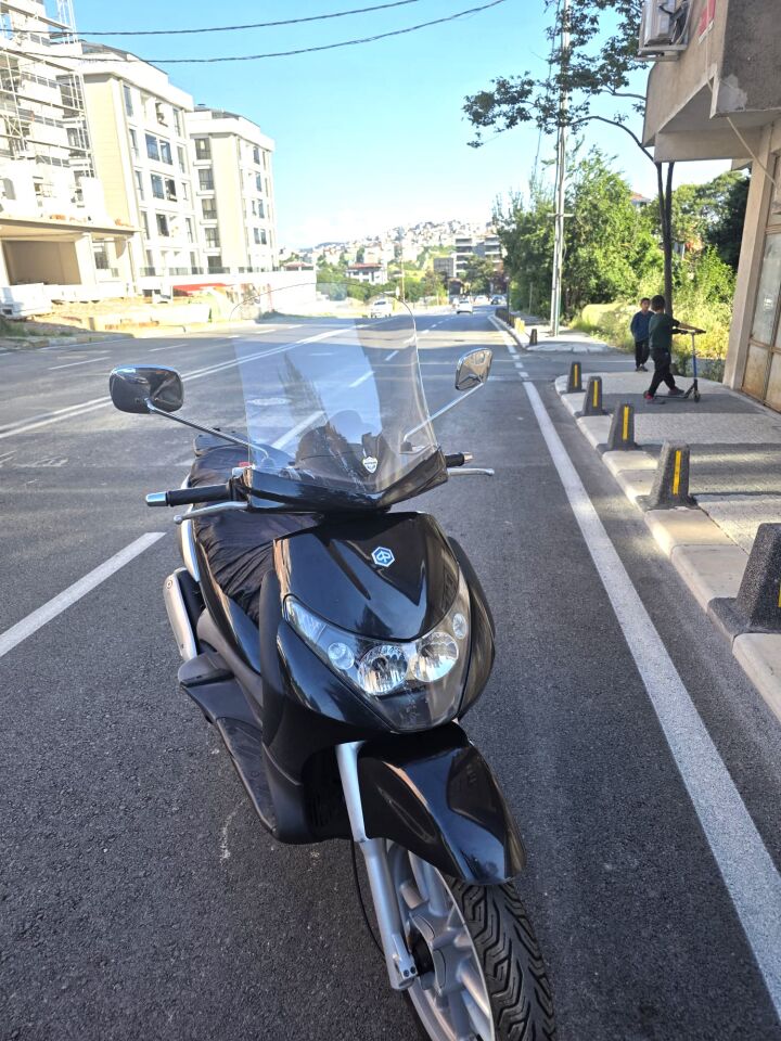 MOTOCAM Piaggio Beverly 250 Ön Cam 2005-2007 Model 44cm Şeffaf Renkli 4mm