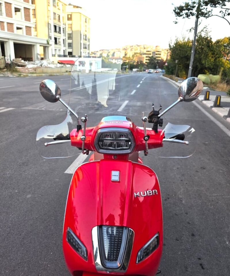 MOTOCAM Küba Az 50 Ön Cam 2023-2026 Model 37cm Şeffaf Renkli Elcikli APARATSIZ