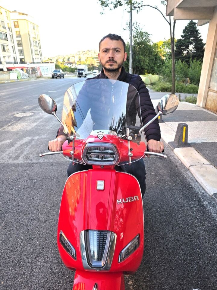 MOTOCAM Küba Az 50 Ön Cam 2023-2026 Model 42cm Şeffaf Renkli  APARATSIZ