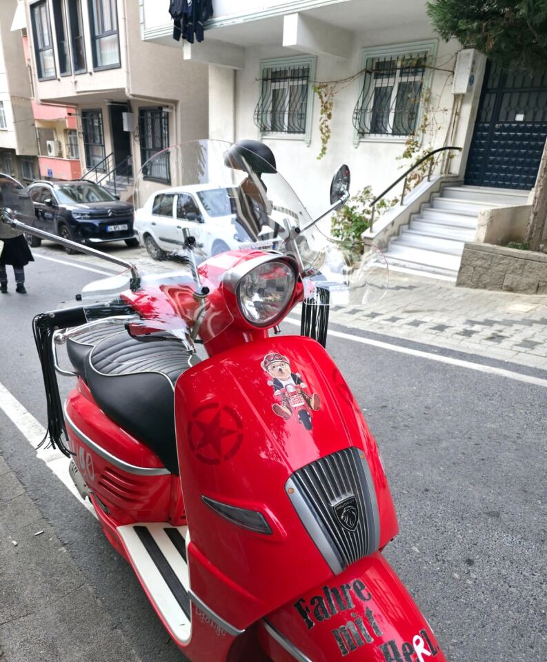 MOTOCAM Arora Malibu 125 Ön Cam 2017-2026 Model 39cm Şeffaf Renkli 4mm Elcikli APARATSIZ