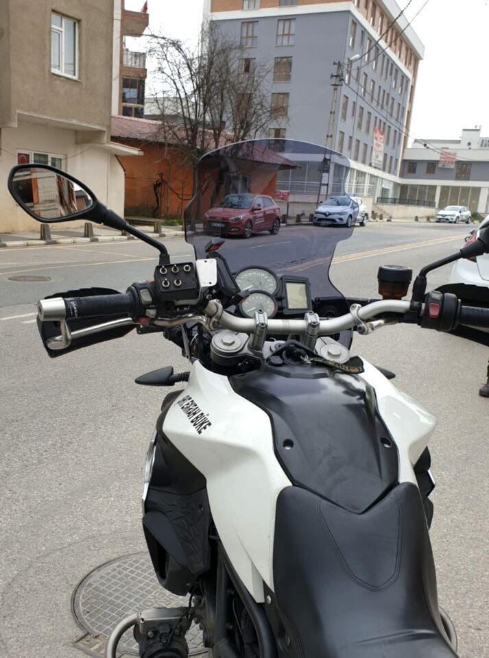 MOTOCAM Bmw F 800 GS Ön Cam 2008-2012 Model 47cm Füme Renkli 4mm