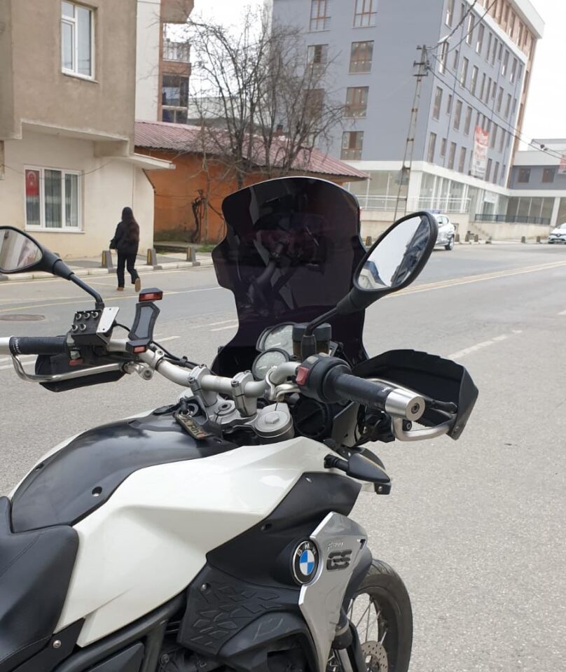 MOTOCAM Bmw F 800 GS Ön Cam 2008-2012 Model 47cm Siyah Renkli 4mm