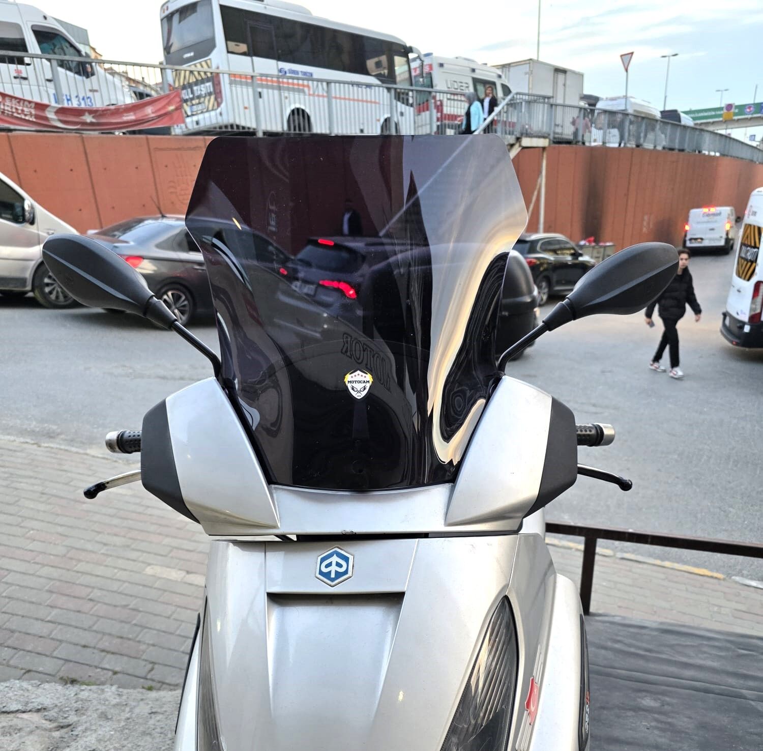 MOTOCAM Piaggio X7 Ön Cam 2007-2012 Model 43cm Siyah Renkli 4mm