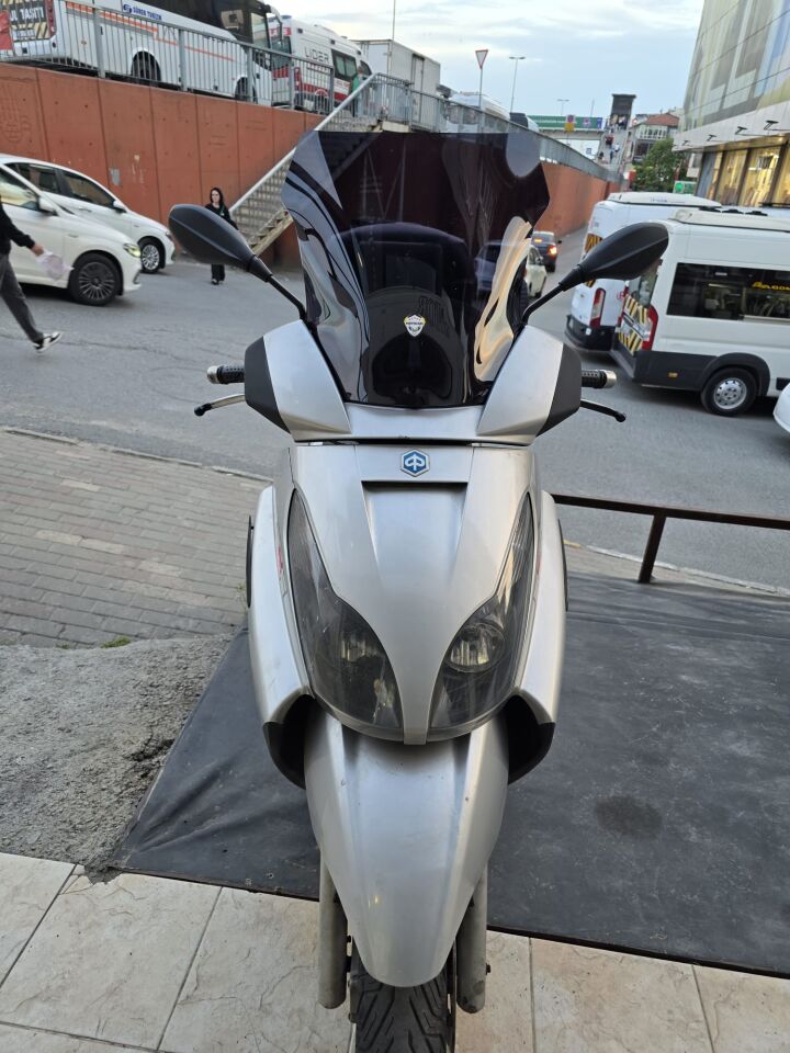 MOTOCAM Piaggio X7 Ön Cam 2007-2012 Model 43cm Siyah Renkli 4mm