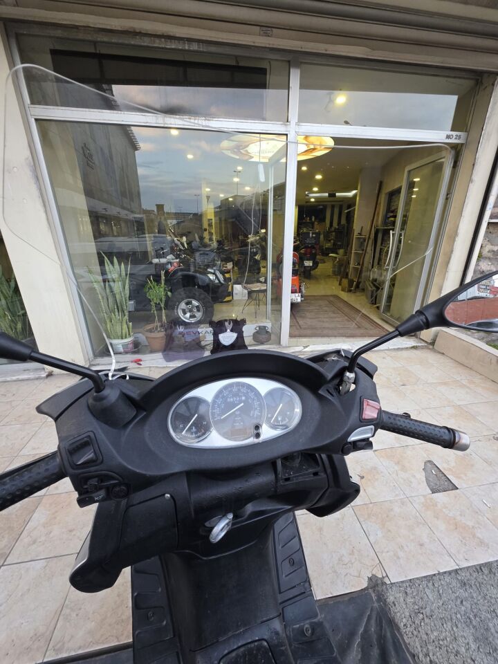 MOTOCAM Piaggio X7 Ön Cam 2007-2012 Model 43cm Şeffaf Renkli 4mm