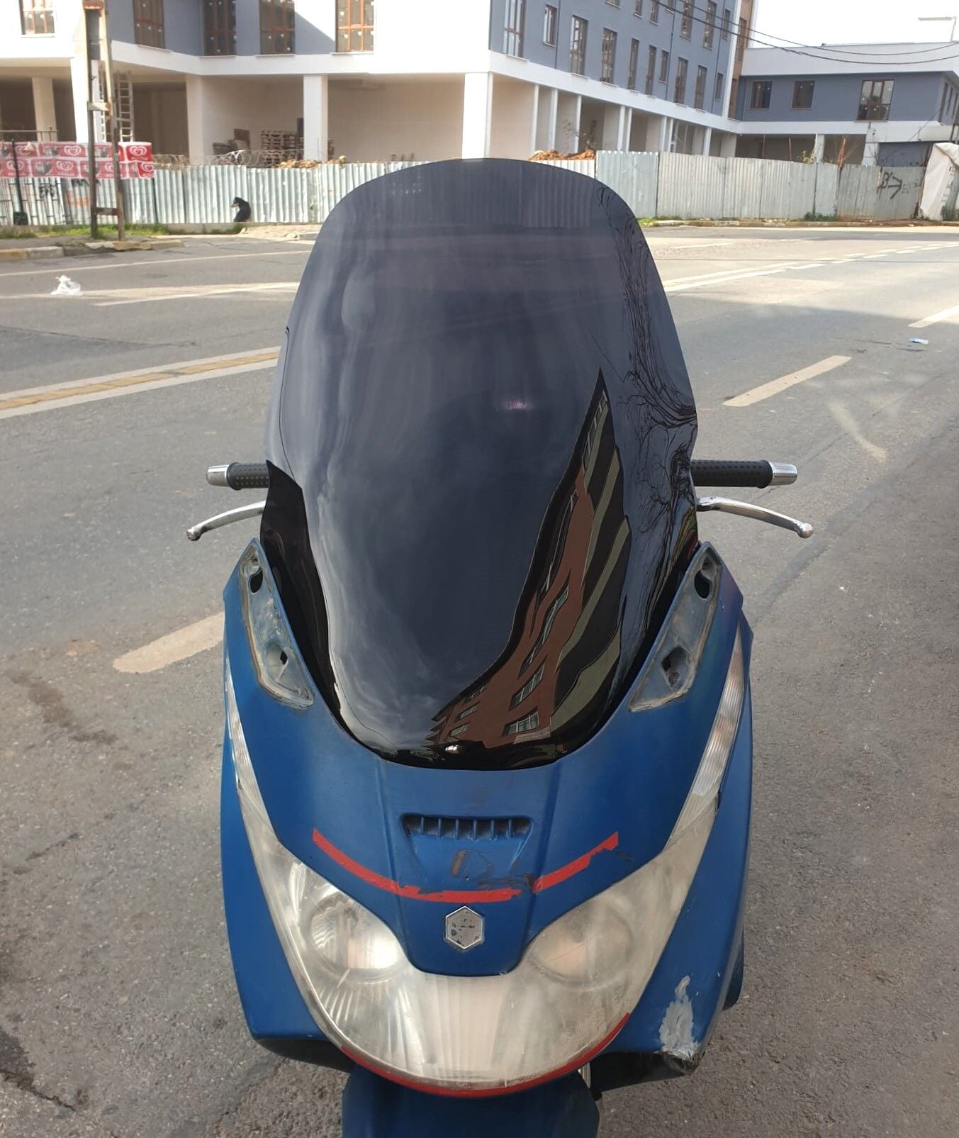 MOTOCAM Piaggio X8 200 Ön Cam 2004-2006 Model 58cm Siyah Renkli 4mm