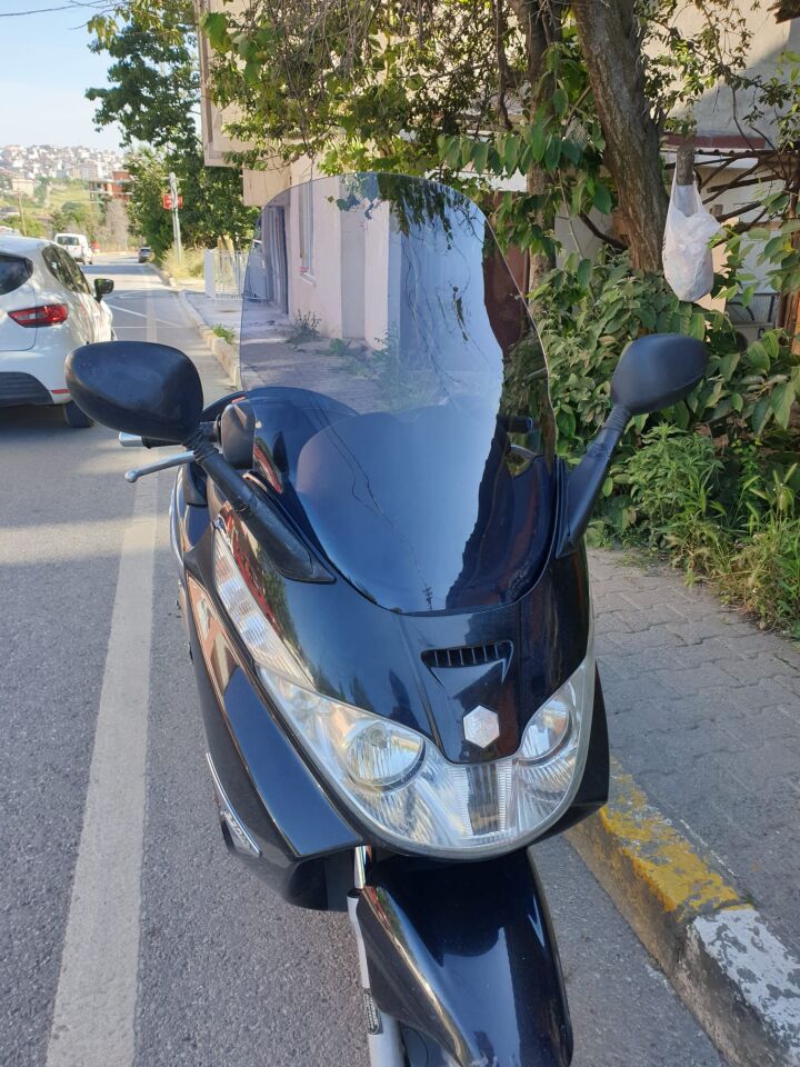 MOTOCAM Piaggio X8 200 Ön Cam 2004-2006 Model 70cm Füme Renkli 4mm