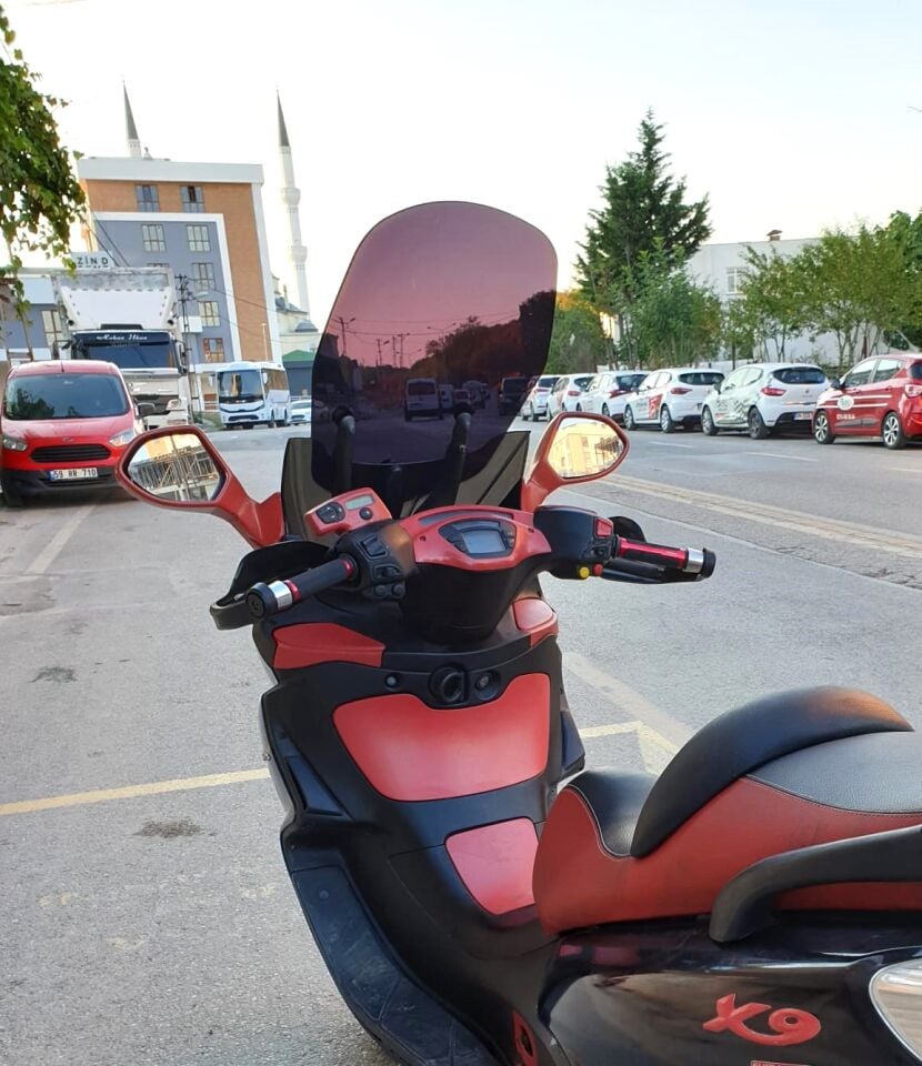 MOTOCAM Piaggio X9 250 Ön Cam 2004-2006 Model 49cm Siyah Renkli 4mm