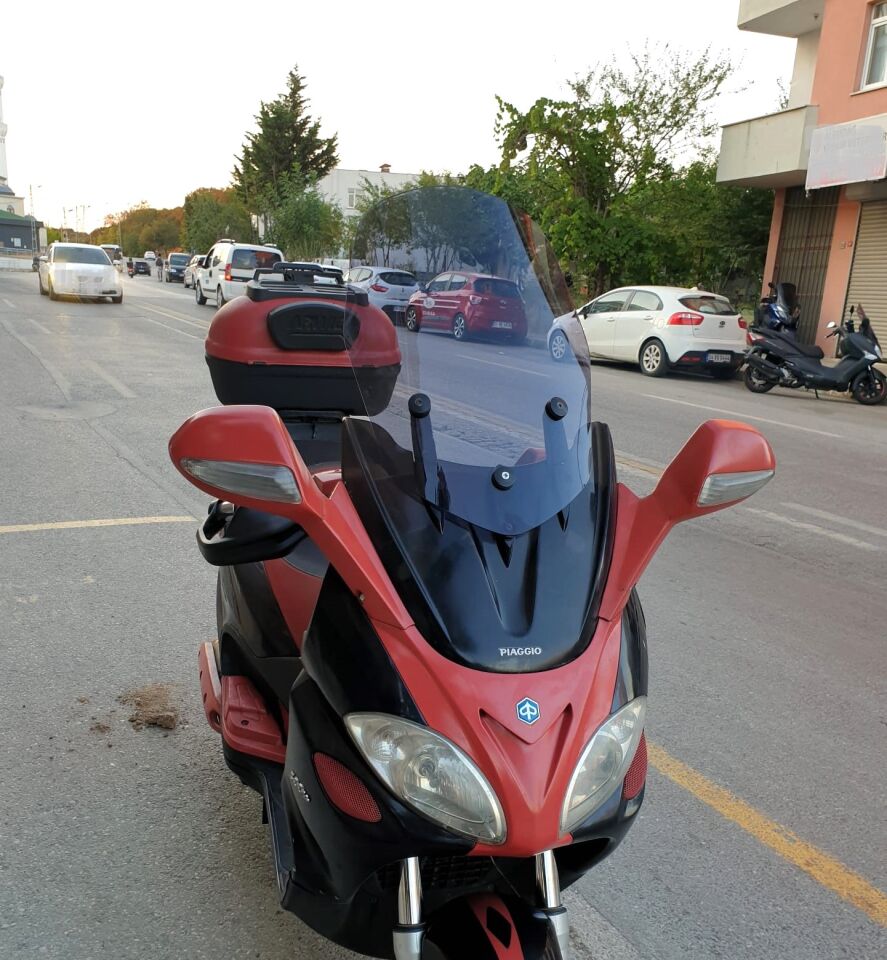 MOTOCAM Piaggio X9 250 Ön Cam 2004-2006 Model 49cm Füme Renkli 4mm