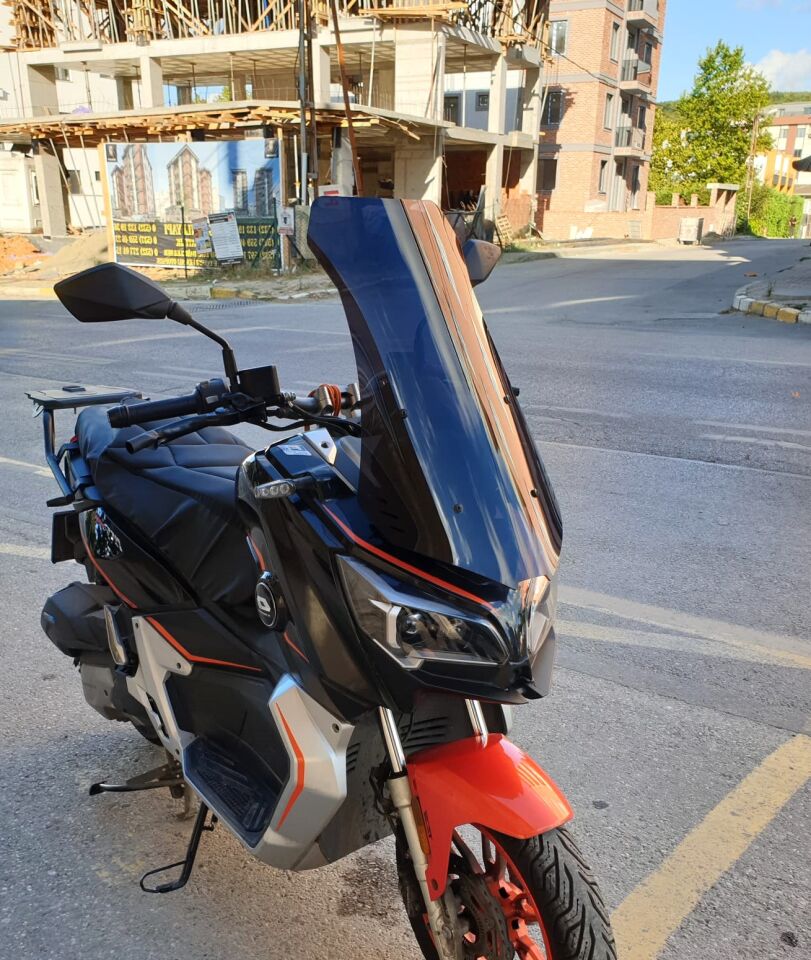 MOTOCAM QJ ATR 125 Ön Cam 2023-2026 Model 75cm Siyah Renkli 4mm UZUN