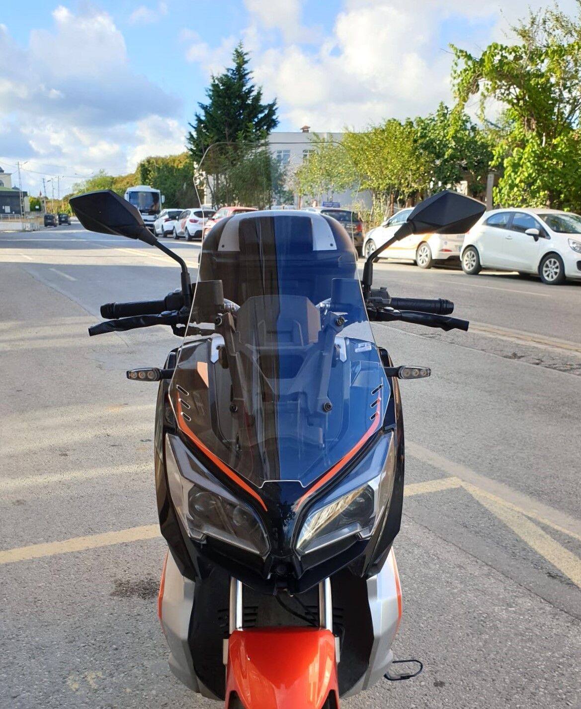 MOTOCAM QJ ATR 125 Ön Cam 2023-2026 Model 75cm Şeffaf Renkli 4mm UZUN