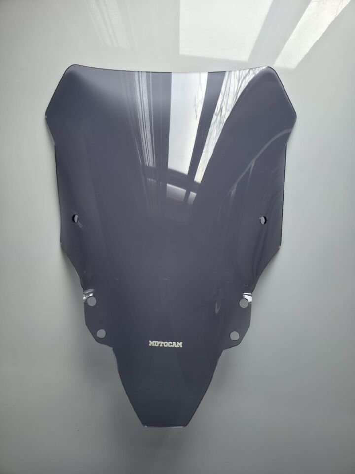 MOTOCAM QJ SRT 800 Ön Cam 2023-2026 Model 55cm Füme Renkli 4mm