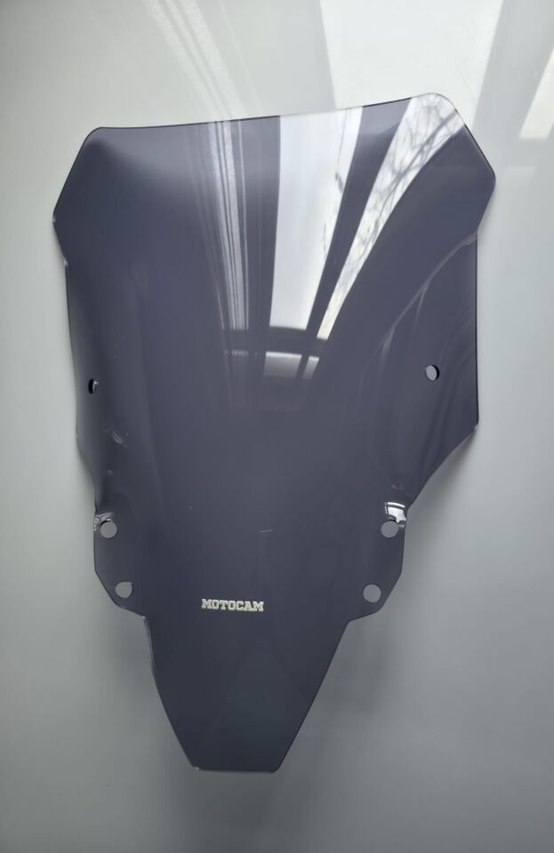 MOTOCAM QJ SRT 800 Ön Cam 2023-2026 Model 55cm Füme Renkli 4mm