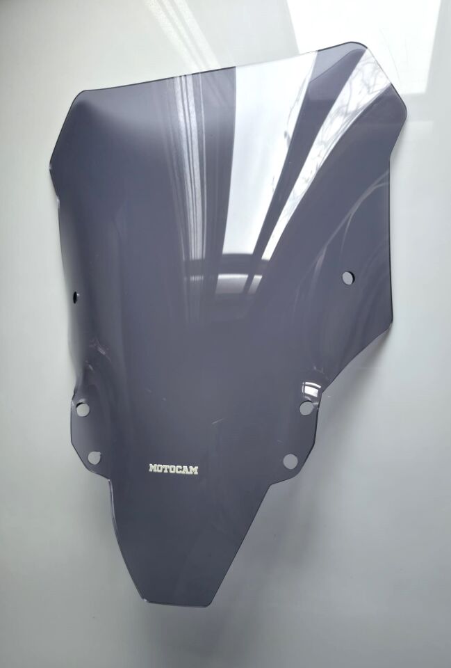 MOTOCAM QJ SRT 800 Ön Cam 2023-2026 Model 55cm Füme Renkli 4mm