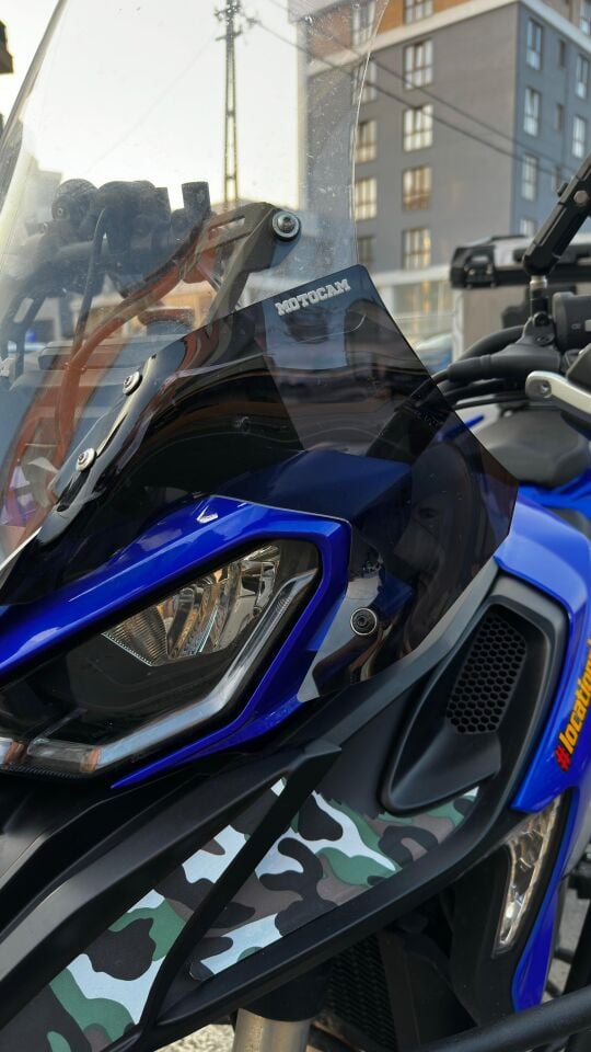 MOTOCAM QJ SRT 800 Yan deflektör Böbreklik Siyah Renkli 4mm