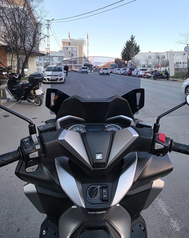 MOTOCAM Honda Forza 250 Ön Cam 2018-2020 Model 47cm Füme Renkli 4mm
