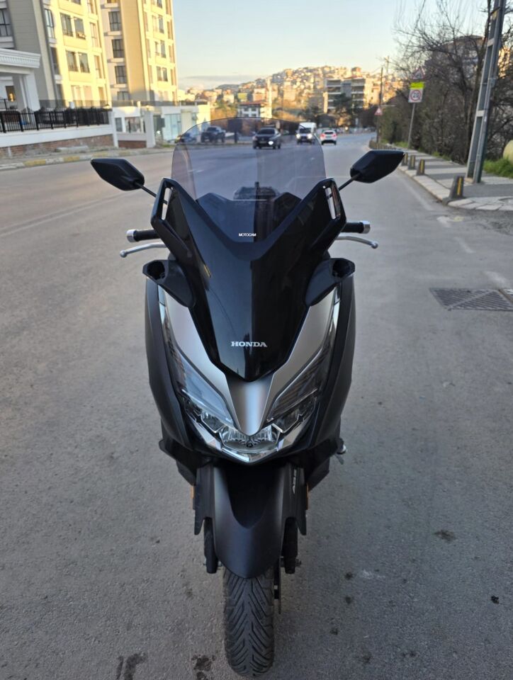 MOTOCAM Honda Forza 250 Ön Cam 2018-2020 Model 47cm Füme Renkli 4mm