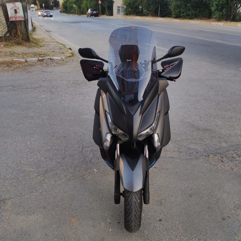 Yamaha Xmax 250 Ön Cam 2014-2017 Model 58cm