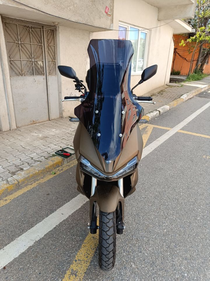 Yuki Adventure 150 Ön Cam 2023-2025 Model