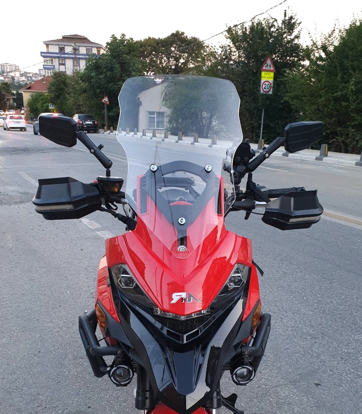 MOTOCAM RKN 530 ADV Ön Cam 2021-2026 Model 55cm Şeffaf Renkli 4mm