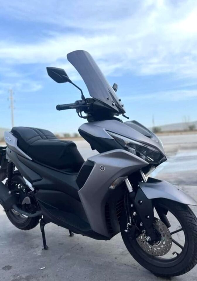 MOTOCAM RKS Arome 125 Ön Cam 2023-2026 Model 54cm Siyah Renkli