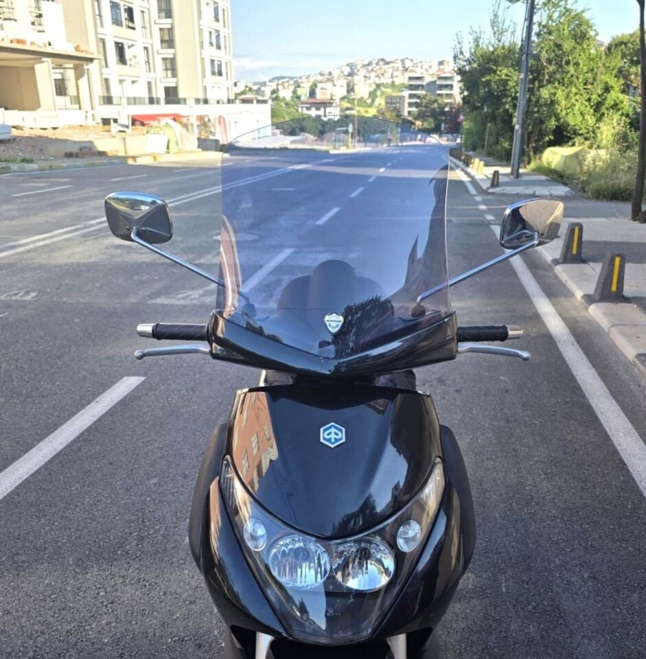 MOTOCAM Piaggio Beverly 250 Ön Cam 2005-2007 Model 44cm Füme Renkli 4mm