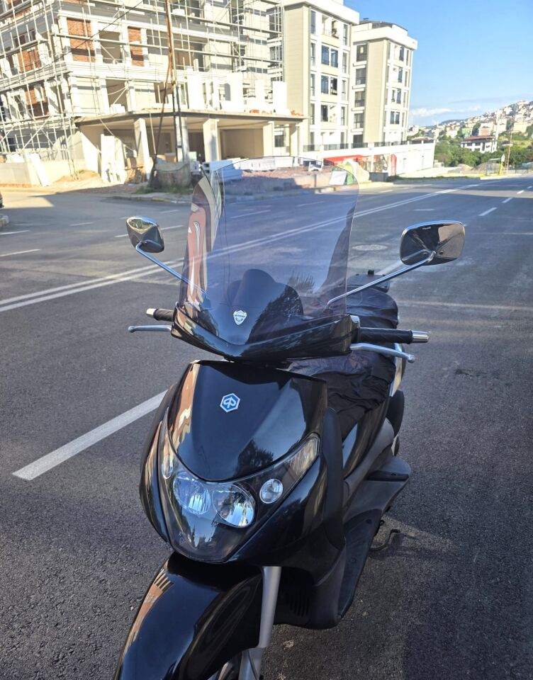 MOTOCAM Piaggio Beverly 250 Ön Cam 2005-2007 Model 44cm Füme Renkli 4mm