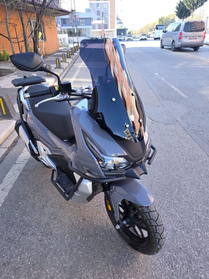 MOTOCAM RKS Freccia Ön Cam 2022-2026 Model 55cm Siyah Renkli 4mm KISA