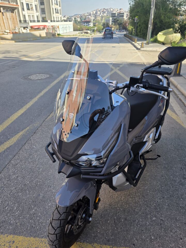MOTOCAM RKS Freccia Ön Cam 2022-2026 Model 55cm Şeffaf Renkli 4mm KISA