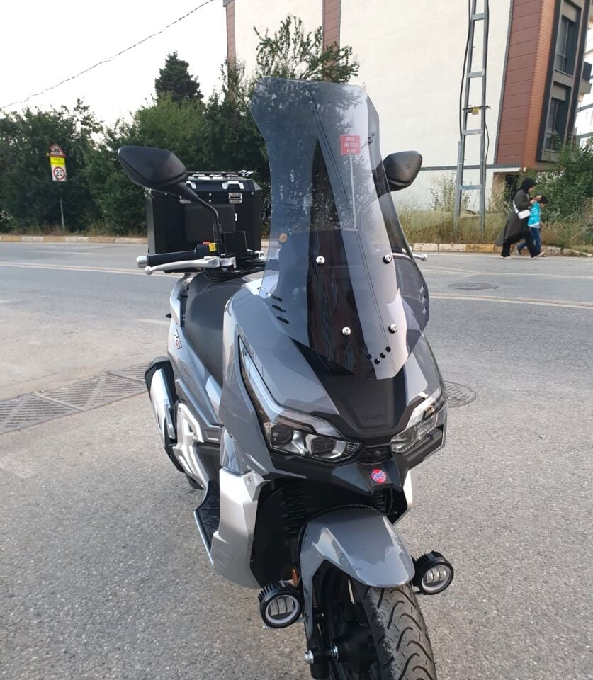 MOTOCAM RKS Freccia Ön Cam 2022-2026 Model 65cm Füme Renkli 4mm ORTA BOYLU