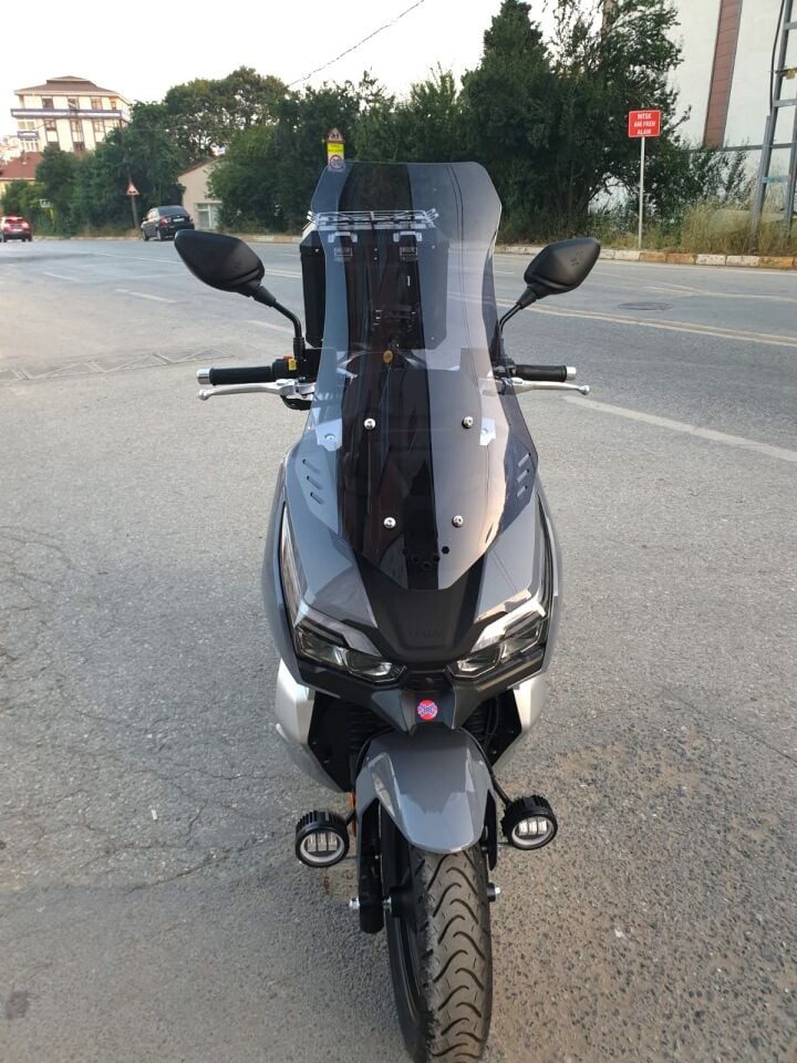 MOTOCAM RKS Freccia Ön Cam 2022-2026 Model 65cm Füme Renkli 4mm ORTA BOYLU